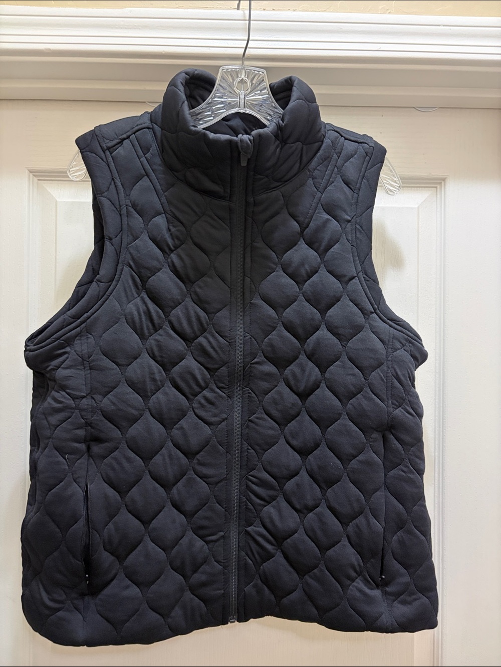 Quilted Sleeveless Puffer Vest - Black